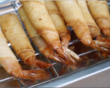 Foto del paso 8 de la receta: Rollitos de langostinos estilo Thai