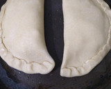 A picture of step 5 of Dates and jaggery paratha.