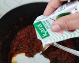 Gambar langkah 5 resipi Ikan Tombak masak kari daun kesum.