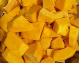 Foto langkah ke 1 dari resep Creamy Pumpkin Soup.