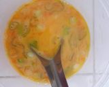 Foto langkah ke 1 dari resep Sup Pakchoy Telur.