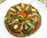 Foto del paso 11 de la receta: Pizza base de atún con tomates y cebolla a la sartén