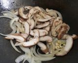洋蔥香菇高麗菜絲炒肉末的食譜步驟4照片