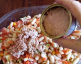 Foto del paso 5 de la receta: Ensalada de alubias blancas de bote