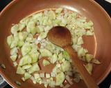 Foto del paso 3 de la receta: Empanada de carne y huevo Bogart