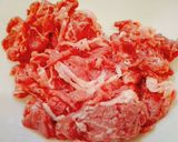 Foto langkah ke 1 dari resep Terong Daging Sapi rasa saus tiram favorit keluarga.