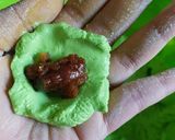 Foto langkah ke 2 dari resep Klepon ketan isi gula merah.