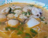 Hình bước làm 3 của món Bún Thái mực cá viên