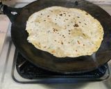 A picture of step 3 of Radish and Onion Paratha.