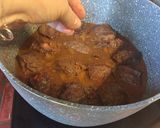 Une image de l'étape 5 de Carrillada (joue de porc confite).