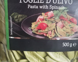Foto del paso 1 de la receta: Pasta hojas de olivo con pesto genovés y semillas
