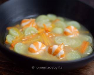 Tumis timun wortel hangat #homemadebylita langkah memasak 1 foto