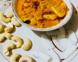 A picture of step 5 of Cashew Coconut curry.