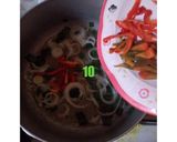 A picture of step 11 of Special fried rice.