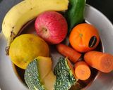 A picture of step 1 of Halloween Ghost Monster In Spooky Characters In Salad Fruit Platter.