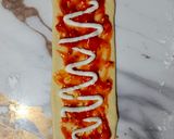 Foto langkah ke 6 dari resep Octopus Pepperoni Pizza (Ekonomis Dengan Keju Oles).