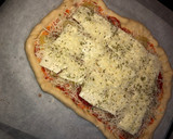 Foto del paso 6 de la receta: Pizza casera completamente masa fácil y sin apenas reposo