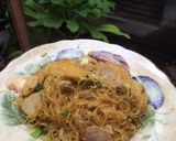 Foto langkah ke 5 dari resep Bihun Goreng Ayam.