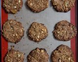 A picture of step 5 of Apple oats cookies.