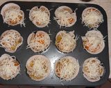 Muffin formában sült sonka tojással recept fázis 3 fotója