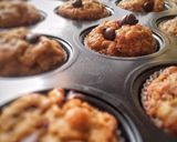 Foto langkah ke 6 dari resep Banana muffin.