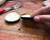 Foto del paso 1 de la receta: Hamburguesa de berenjena 🍆