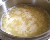 A picture of step 1 of Oriental egg-drop sweet corn soup.