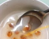 Hình bước làm 2 của món Chè bột lọc nhân đậu phộng