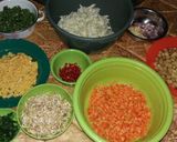 Foto langkah ke 1 dari resep Tumis Sayur Campur (Isian Pizza Mini dan Roti Pawa).