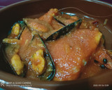 Foto del paso 9 de la receta: Bacalao con tomate e invitados 🌶️🐟 🍅 🦐🦐🍷