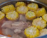 粟米紅蘿雪蓮果豬骨湯的食譜步驟2照片