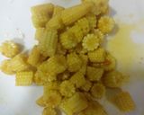 A picture of step 2 of Paneer green peas with baby corn.