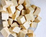 Ropogós tofu teriyaki szósszal, avokádós rizzsel recept fázis 1 fotója