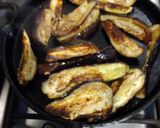 Foto del paso 1 de la receta: Ensalada tibia de berenjena