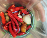Foto langkah ke 3 dari resep Tongkol Suwir Kemangi.
