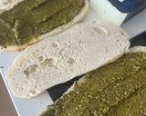 Foto del paso 1 de la receta: Focaccia rellena con pesto y burrata
