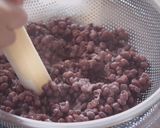 A picture of step 8 of ''ANKO / KOSHI-AN'' (Smooth and Sweet Red Bean Paste / Azuki Bean Paste).