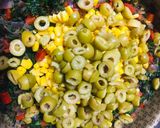 Foto del paso 3 de la receta: 🥗CANASTITAS🥗 DE VERDURAS Y QUESOS 🥗🧀🥚🧅🌽🫑🥬🫒🥕🧀🥗