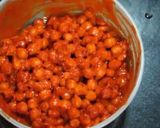 A picture of step 4 of Dhaba style Chana fry.