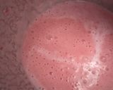 A picture of step 2 of Strawberry milkshake.