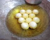 Foto langkah ke 5 dari resep Tahu Bulat Sederhana.