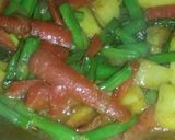 फ़्रेंच बीन्स गाजर आलू की सब्जी(french beans gajar aloo ki sabji recepie in hindi) रेसिपी चरण 4 फोटो
