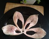 A picture of step 2 of "Sorshe ilish Bhappa"(steamed hilsa with mustard sauce).