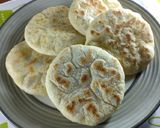 Foto langkah ke 9 dari resep Mozarella Pita Bread.
