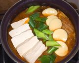 Foto langkah ke 4 dari resep Kimchi Jjigae (Sup Kimchi) ala Anak Kos.