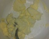 Foto del paso 2 de la receta: Alfajores de maizena con y sin color
