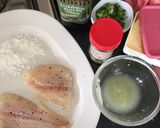 Foto langkah ke 1 dari resep Lemon Herbs Sea Bass.