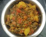 A picture of step 6 of Hare pyaz.