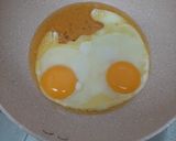 Foto langkah ke 2 dari resep Indomie Goreng Nyemek.