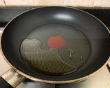 A picture of step 4 of Masala Omelette.